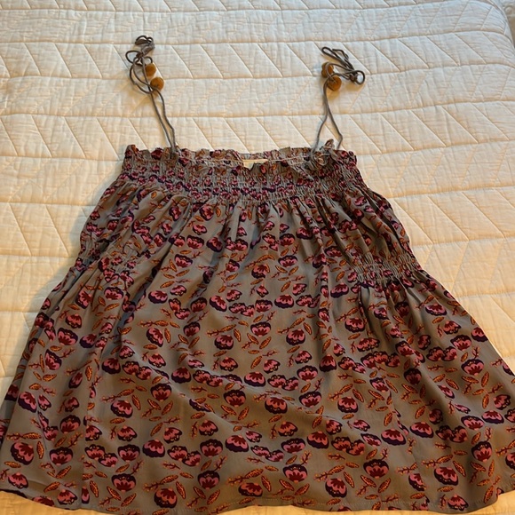 NATURAL LIFE floral Smocked Camisole Top - Picture 2 of 9